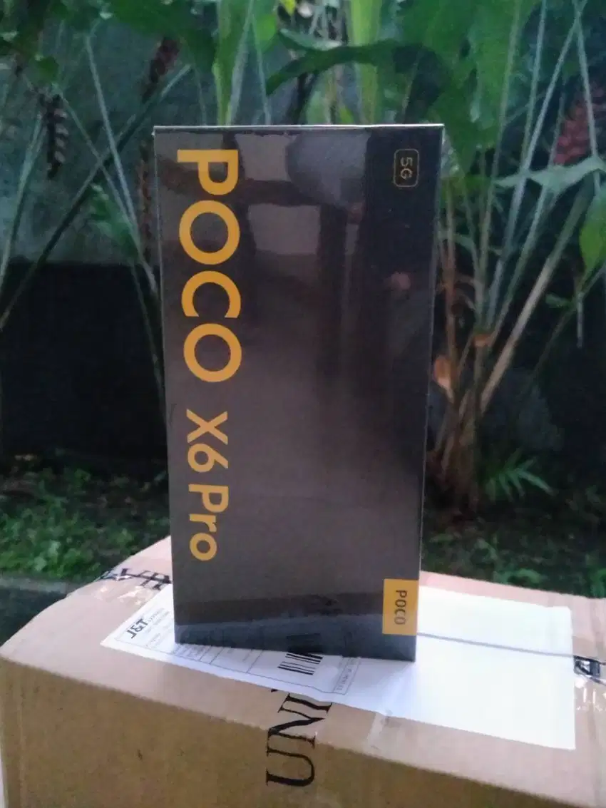 Jul cepat Poco X6 Pro 12/512 GB baru segel