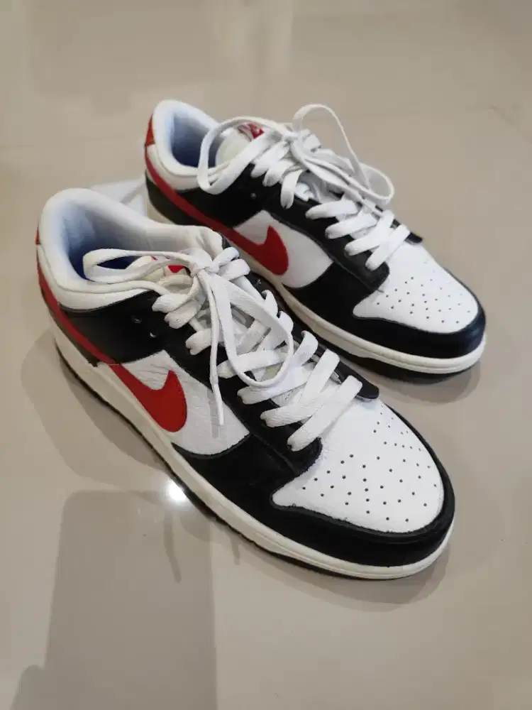 Sepatu Nike SB Dunk