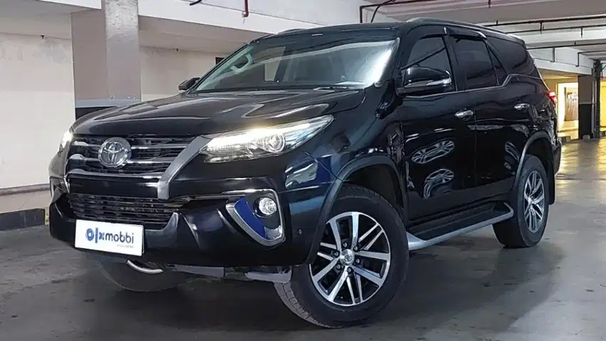 [OLXmobbi] Toyota Fortuner 2.4 4x2 VRZ Solar-AT 2017 Hitam