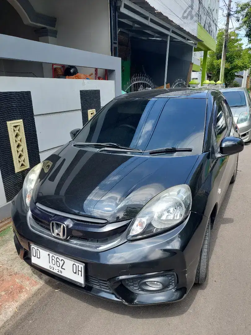 Honda Brio Satya 1.2 E MT Tahun 2017 Hitam