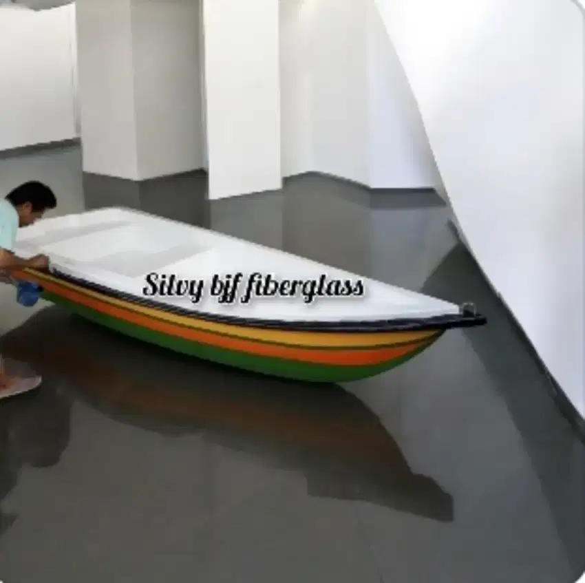 Perahu dayung sampan perahu dayung kayak