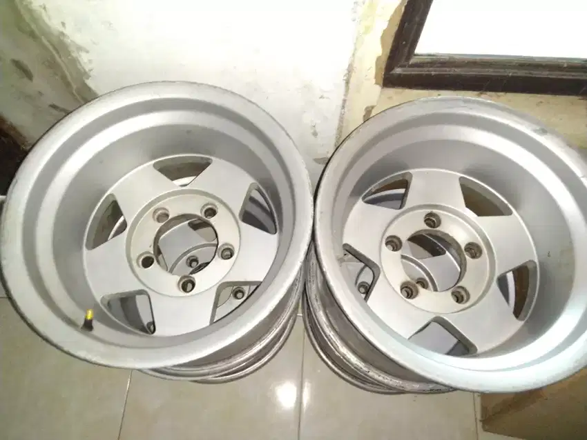 Velg ring15, lebar 10inch, pcd 15