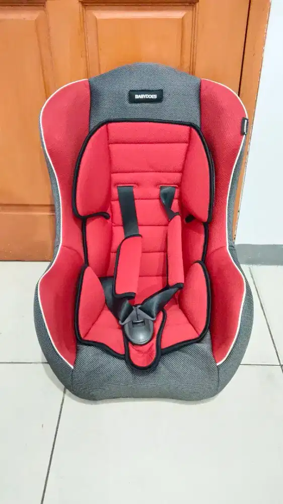 JUAL MURAH & BAGUS 100% . CAR SEAT BABYDOES MERAH ELEGANT