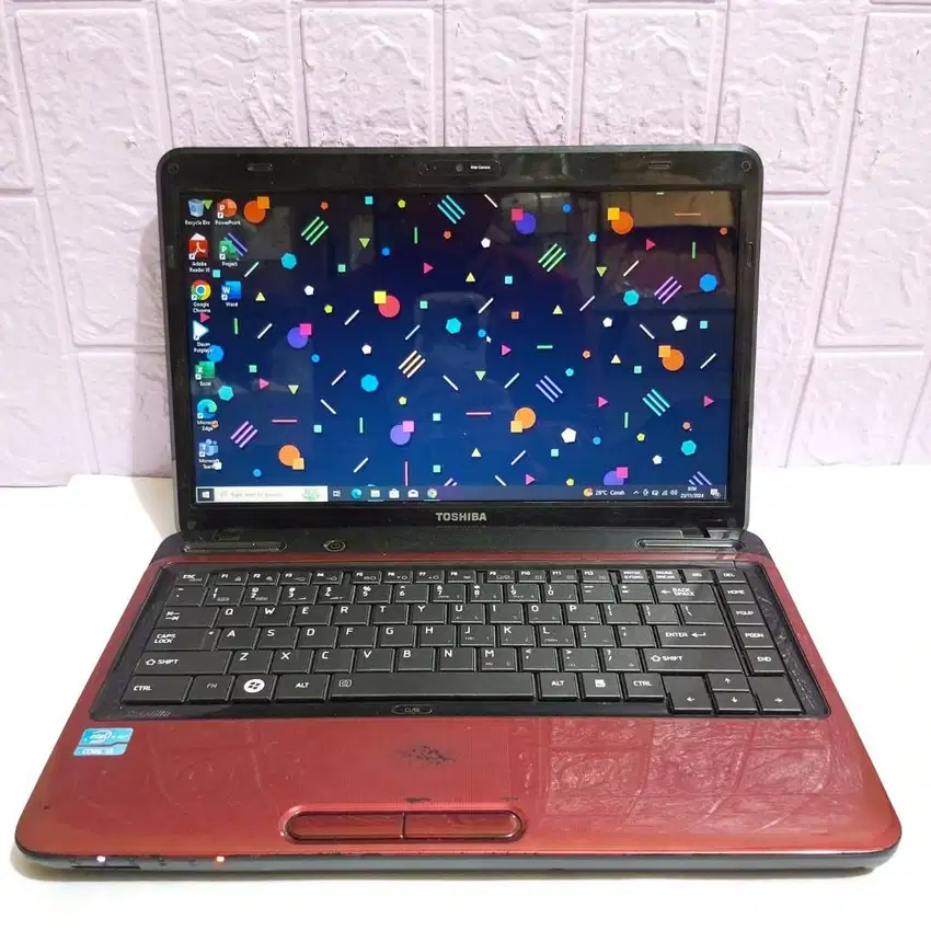 Toshiba L745 Core i5-2410M Ram 8gb SSD 128gb 598