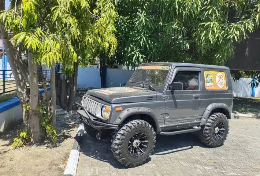 Katana Jeep Jimny