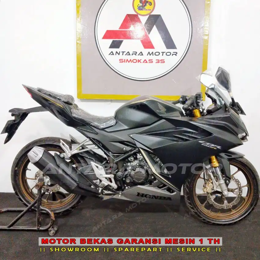 [DP 500 AJA] NEW CBR 150 R Bisa Cash/KREDIT COVER JABODETABEK