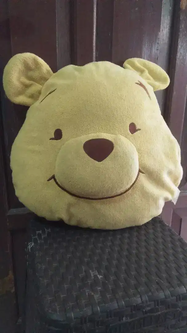 Bantal Winnie The Pooh