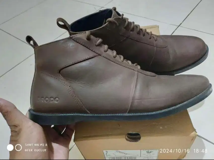 Sepatu Kulit Brodo