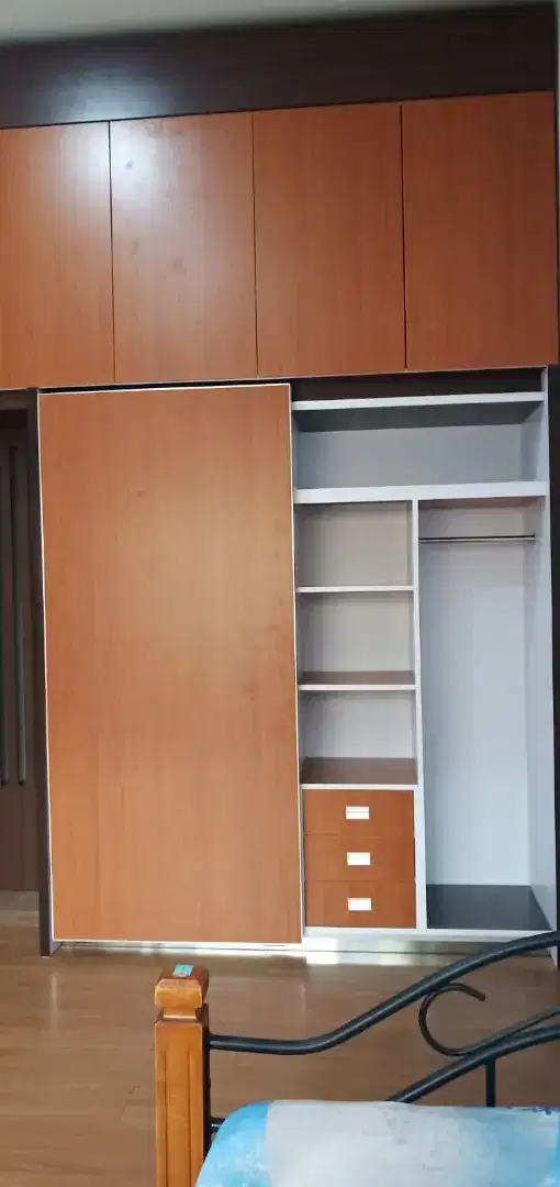 Lemari pakaian , Kitchen set , Meja rias