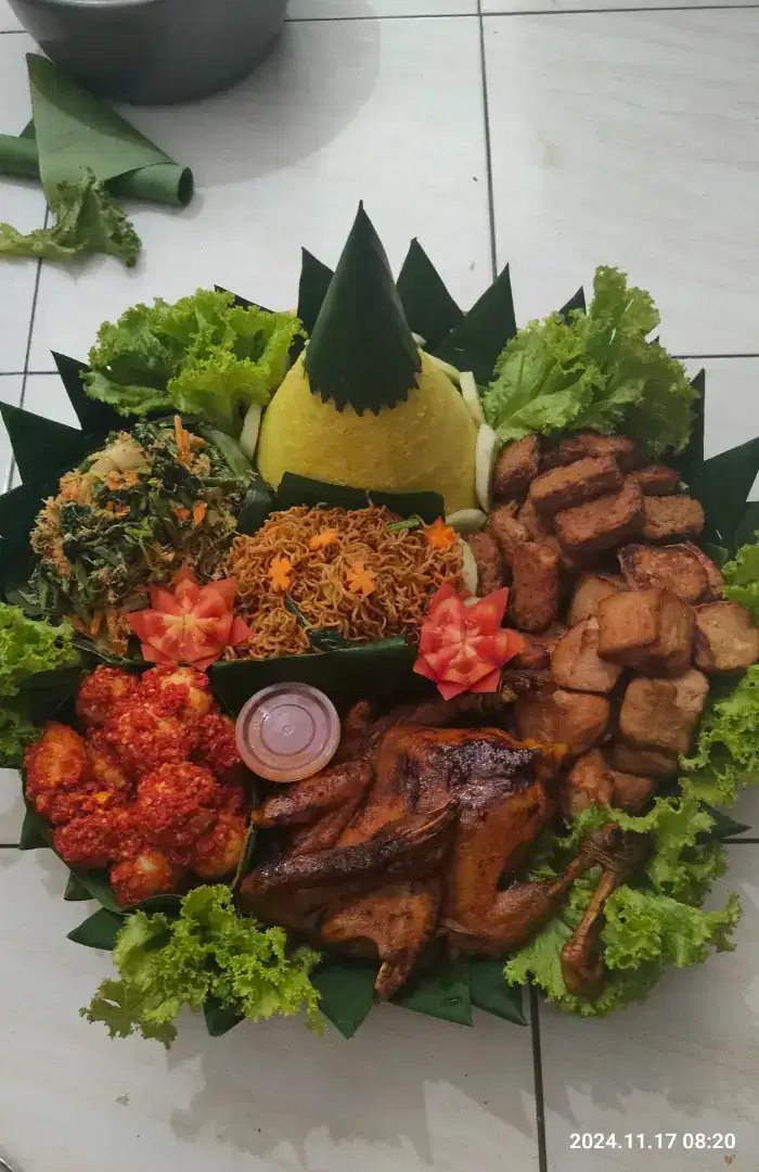 Paket Nasi Tumpeng kelapa gading sunter