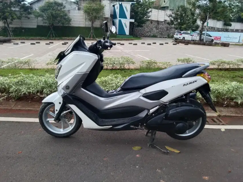 Jual/tt Yamaha Nmax thn 2017 surat lengkap mesin jos