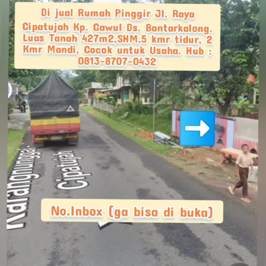 Rumah Pinggir Jalan