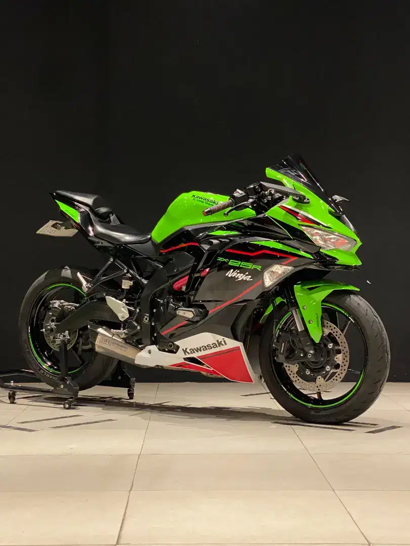 KAWASAKI ZX25R ABS QS NIK 2021 ODO 8RBAN