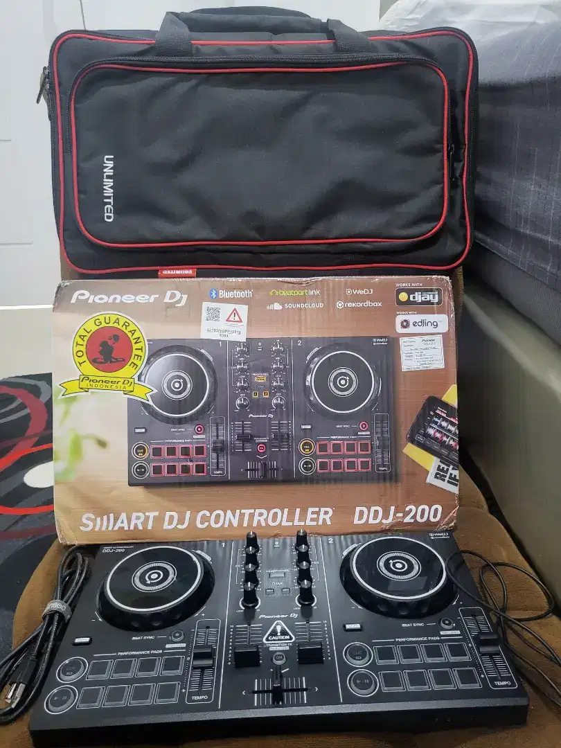 ALAT DJ MERK PIONEER DDJ 200+TAS ISTIMEWA