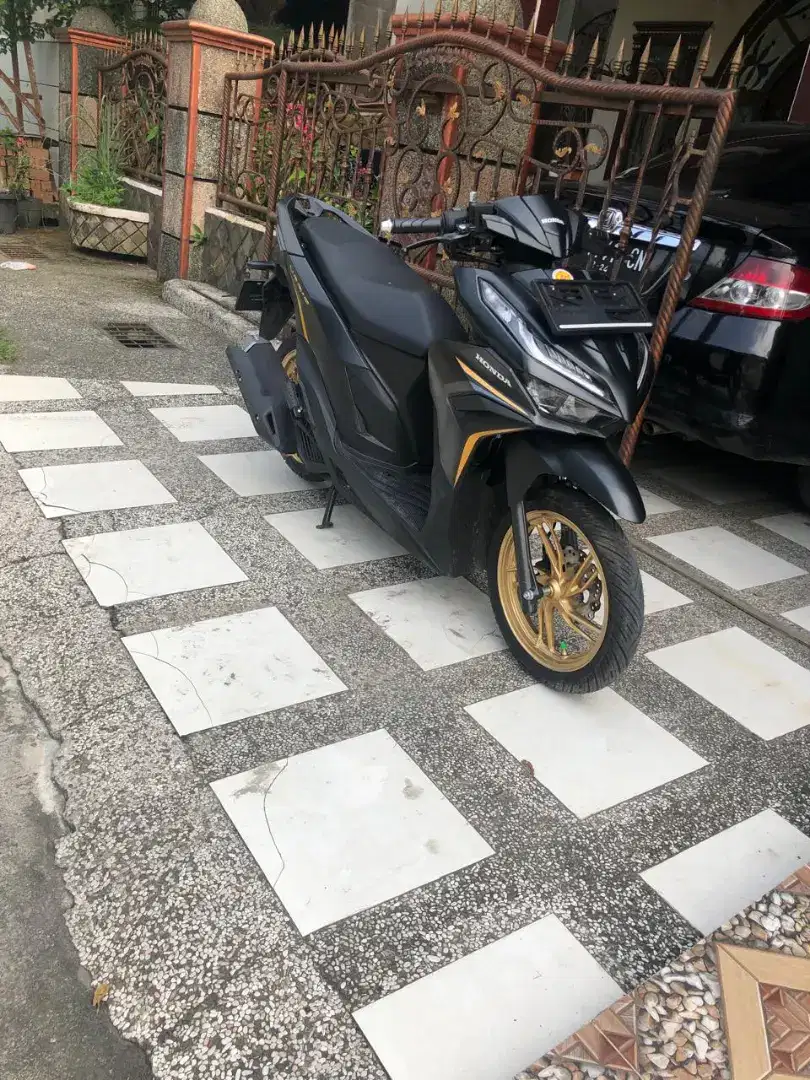 Dijual Honda Vario 125 hitam doff 2023 jarang pakai