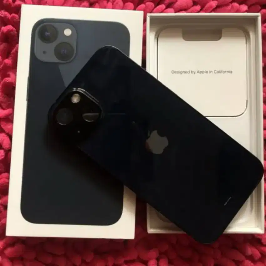 iPhone 13 128GB midnight