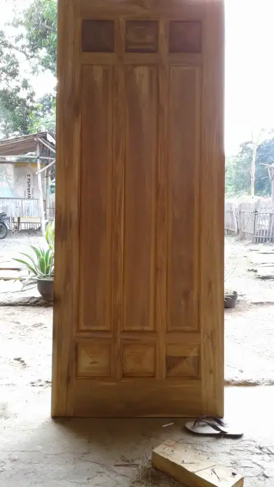 Daun Pintu kayu jati