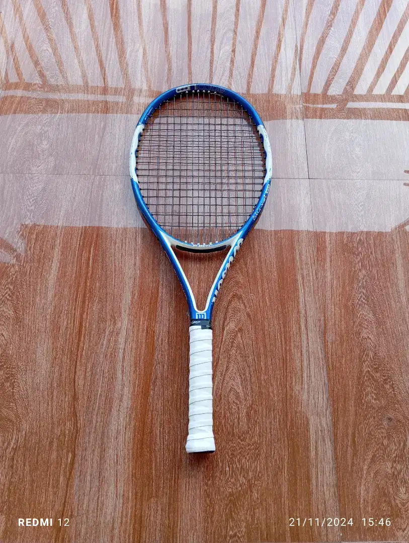 Raket tenis Wilson 284gr bekas ori