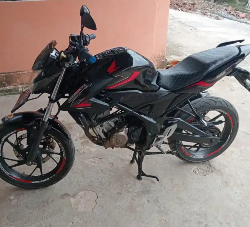 Motor cb150r streetfire thn 2015 akhir surat lengkap sampe ke paktur