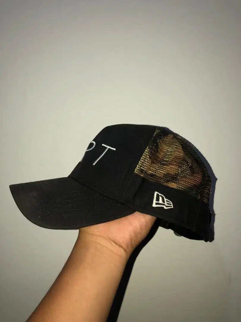 Topi New Era original