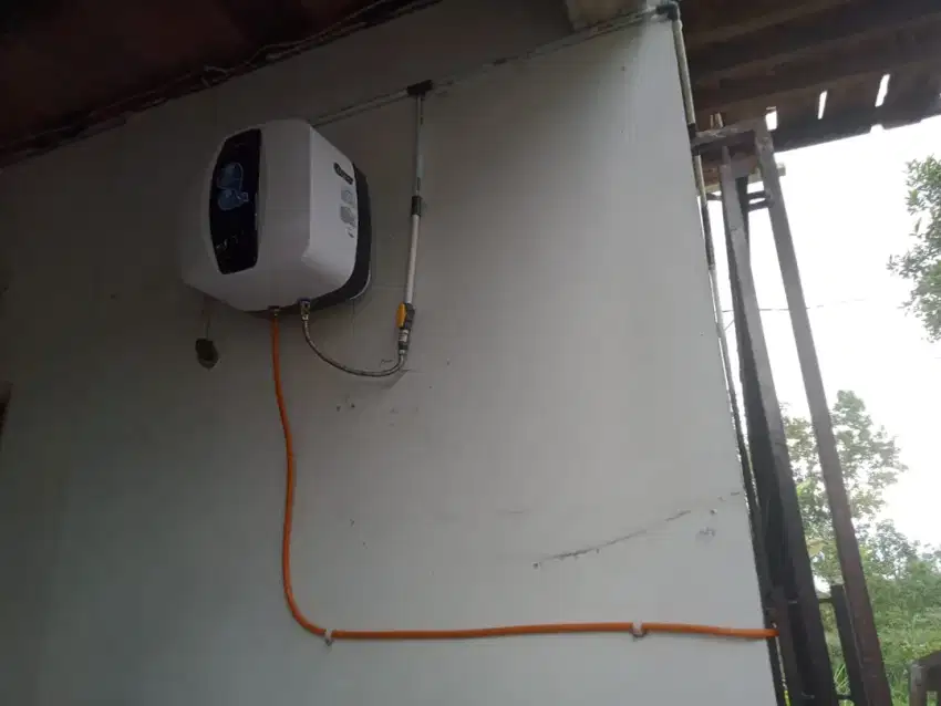 Pasang dan service water heater instalasi water heater bergaransi