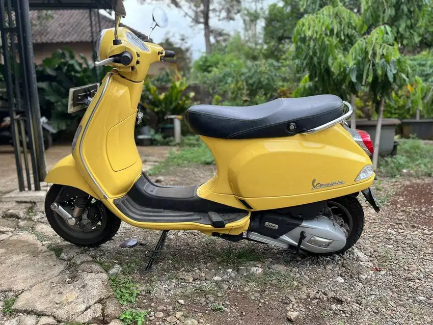 Vespa Metic LX 125