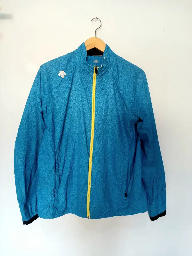 DESCENTE|Running |Sport| jaket gunung|