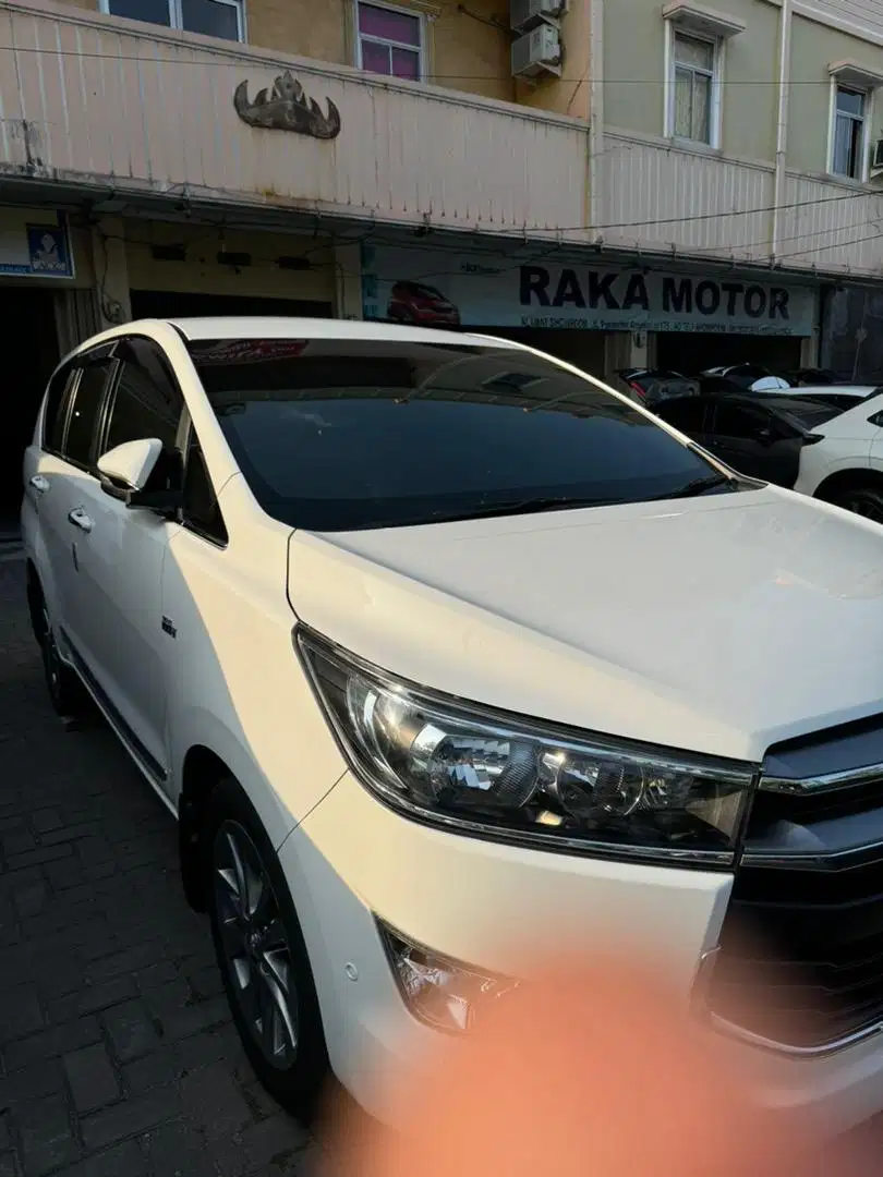 Innova Reborn 2.0 V matic bensin 2017