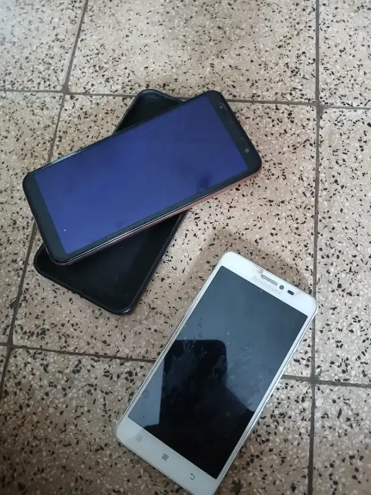 Samsung J4+ dan Lenovo