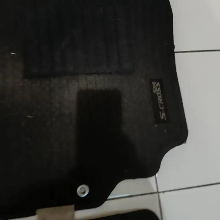 Karpet set scross 2016-2022