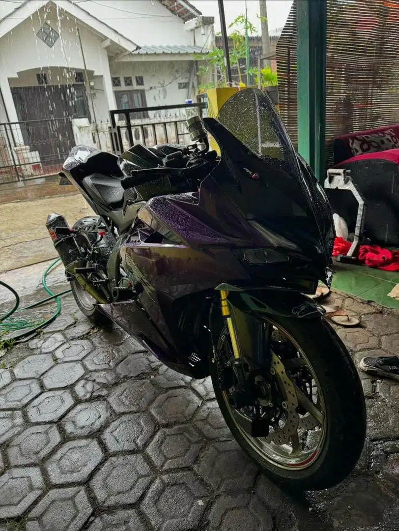 dijual CBR 250 RR