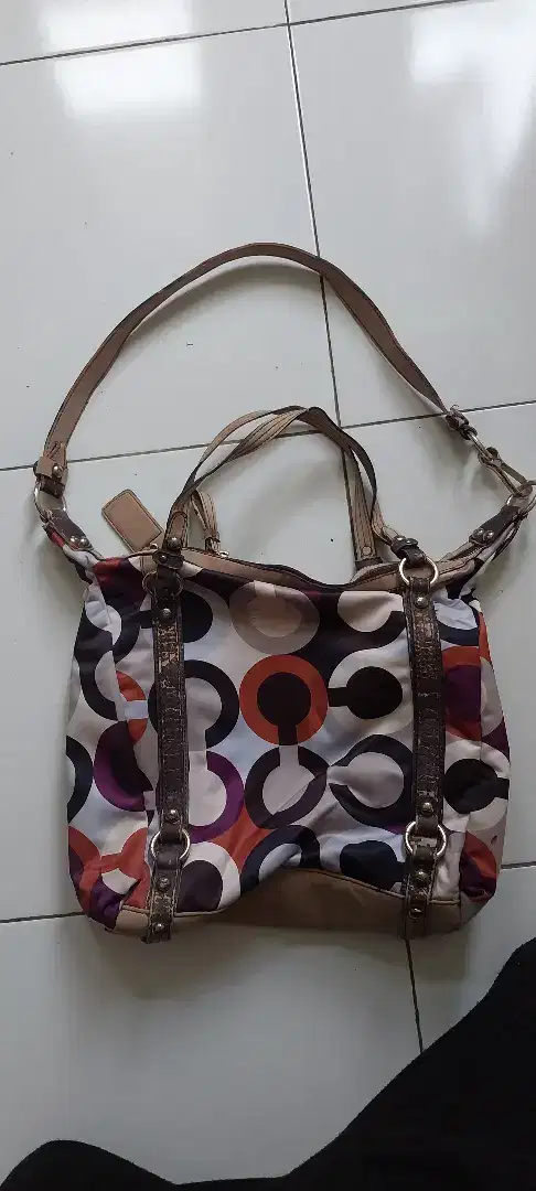 Tas Branded Asli