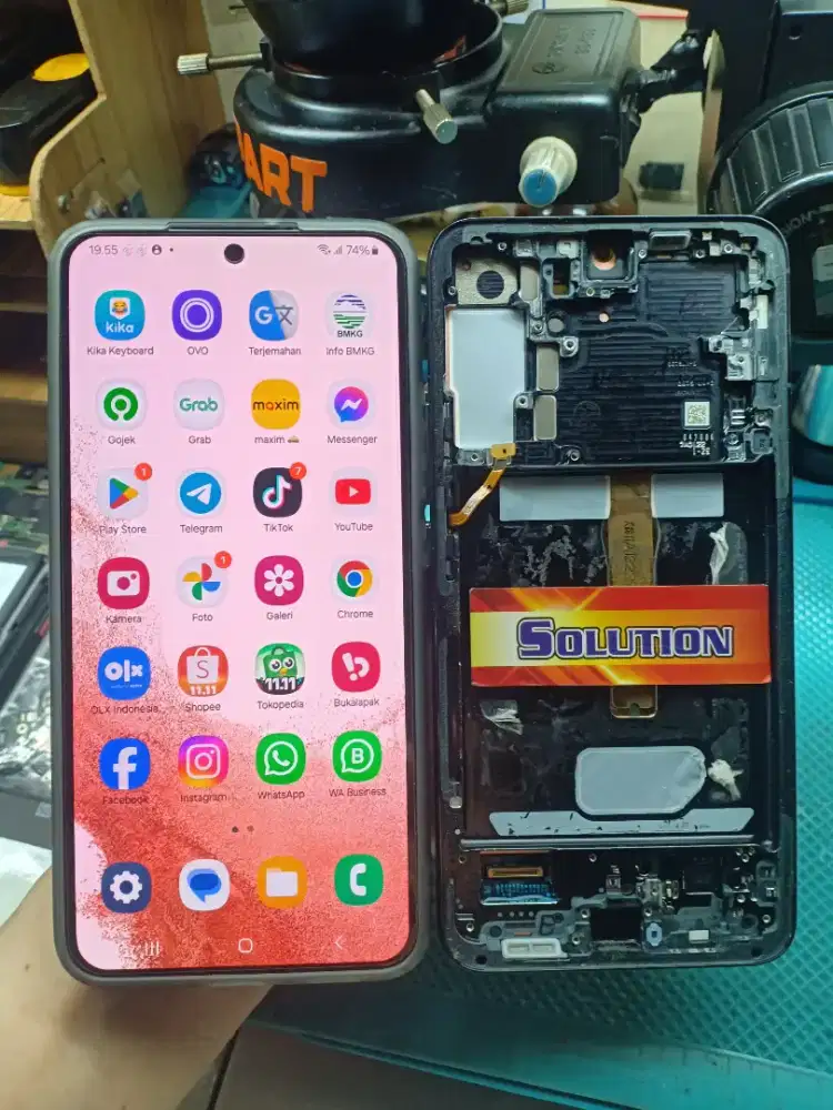 LCD TOUCHSCREEN SAMSUNG S22 PLUS ORI OLED + PASANG (PO)