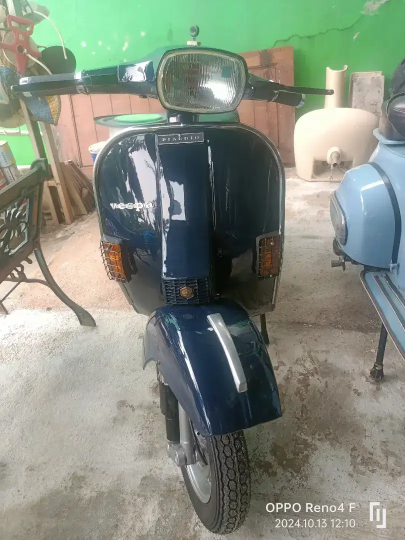 Vespa jadul klasik