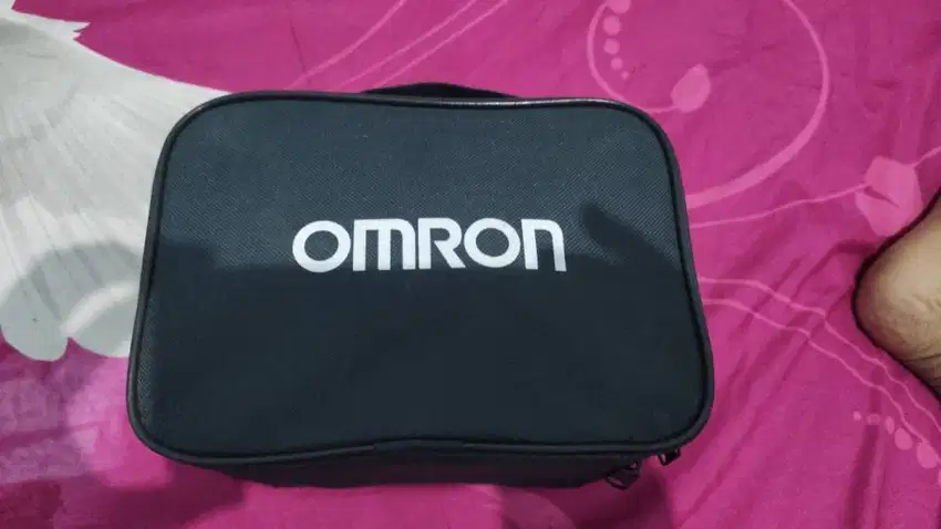 Omron Nebulizer NE - C801 /Omron Compressor Nebulizer /Alat Terapi Uap