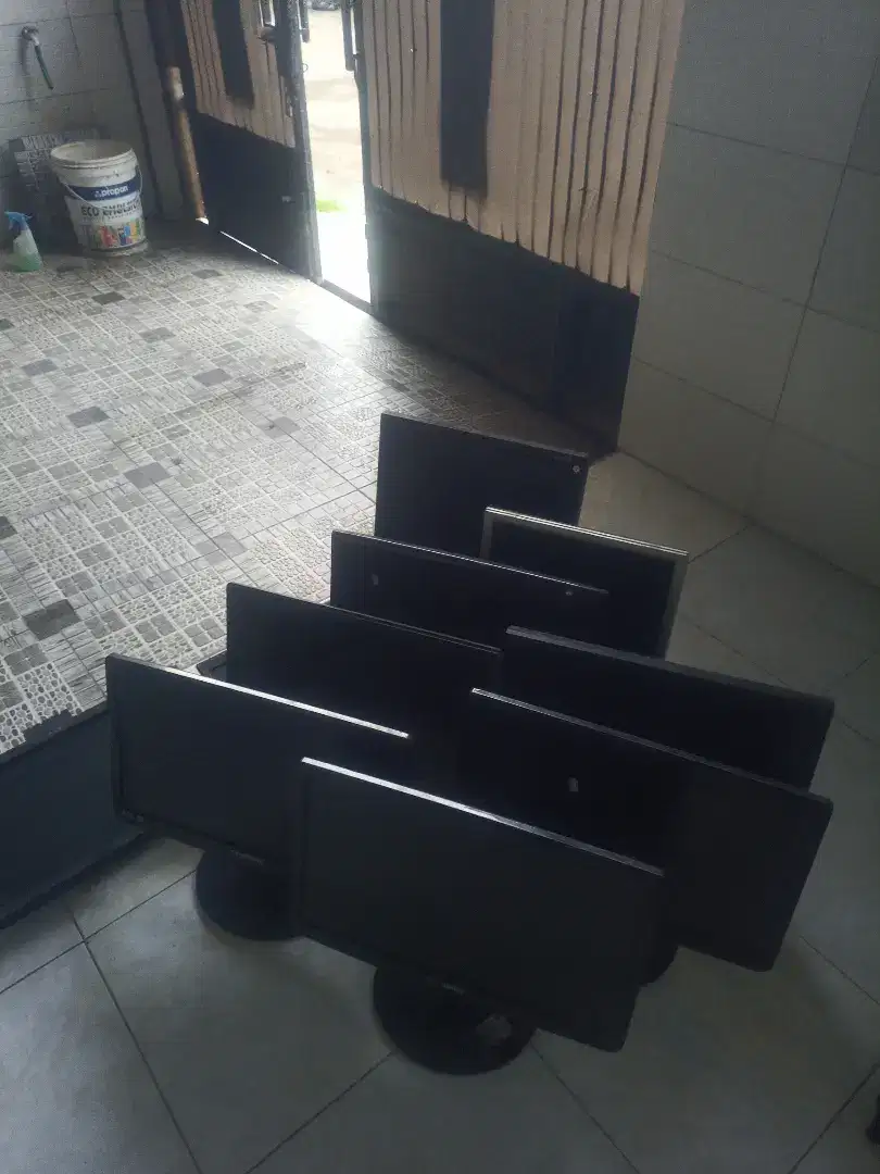 borongan monitor samsung 10 pcs