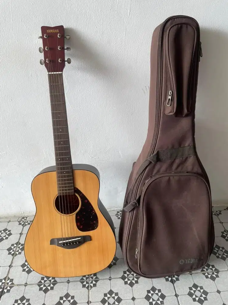 GITAR YAMAHA FG JUNIOR JR2 + COVER BAG