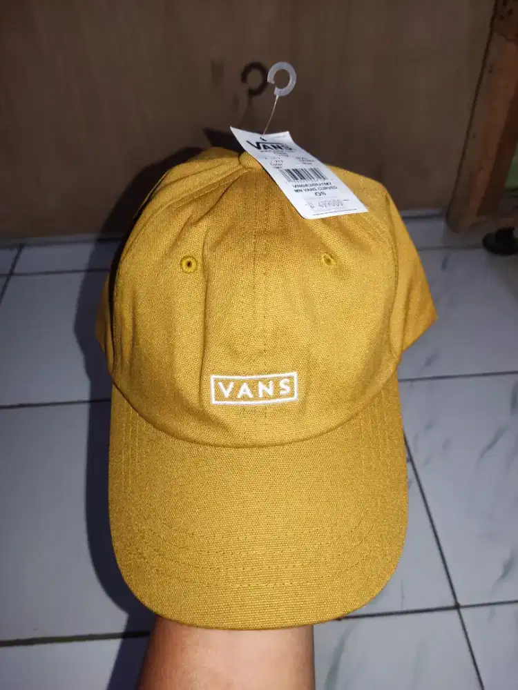 TOPI CAPS VAANS