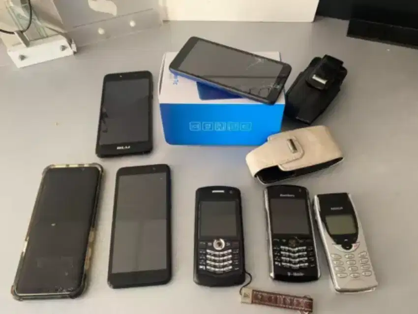 Dijual blackberry, samsung, nokia, sony ericsson