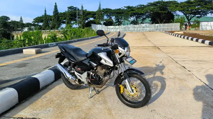 Honda Tiger Revo 2011