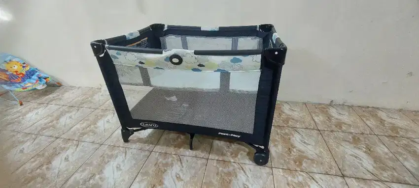 Box Bayi Merk Graco