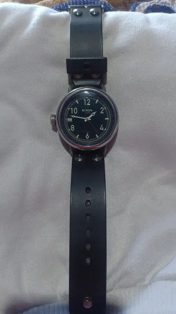 Jam tangan pria NIXON OCTOBER BLACK