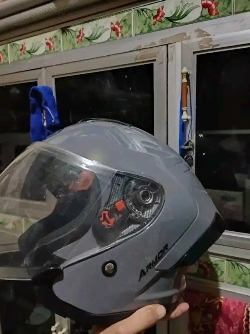 Di jual Helm Js MLA