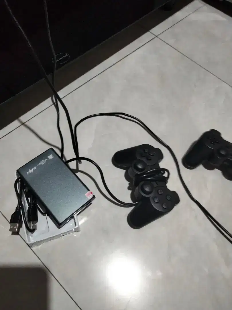 Ps2 lengkap masih baru flasdisk 160 mc 8 harga 800 ribu bisa nego