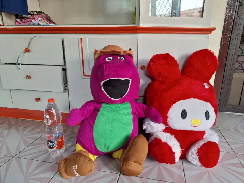 Boneka ukuran jumbo