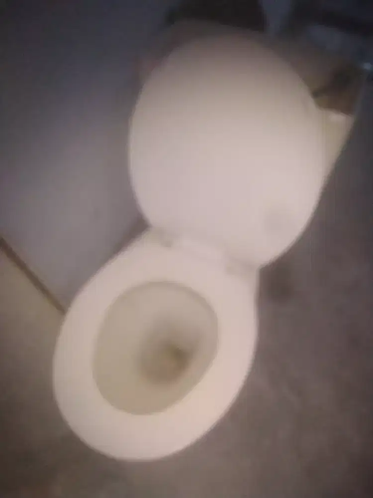 Closed duduk istimewa