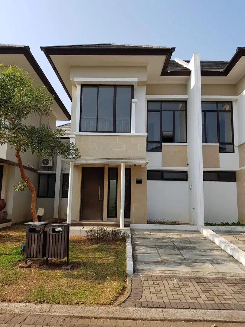 Dijual Rumah 2Lantai Di Eminent Bsd City