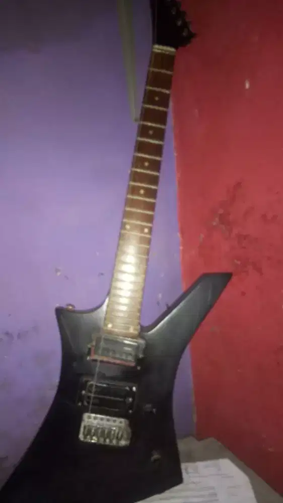 di jual gitar listrik costum