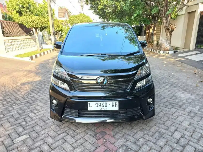 TOYOTA VELLFIRE 2.4 ZG PREMIUM SOUND TAHUN 2014