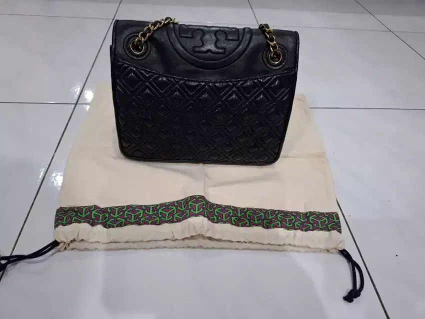 Tas Tory Burch Fleming Quilted Medium Black Original 100% Like New